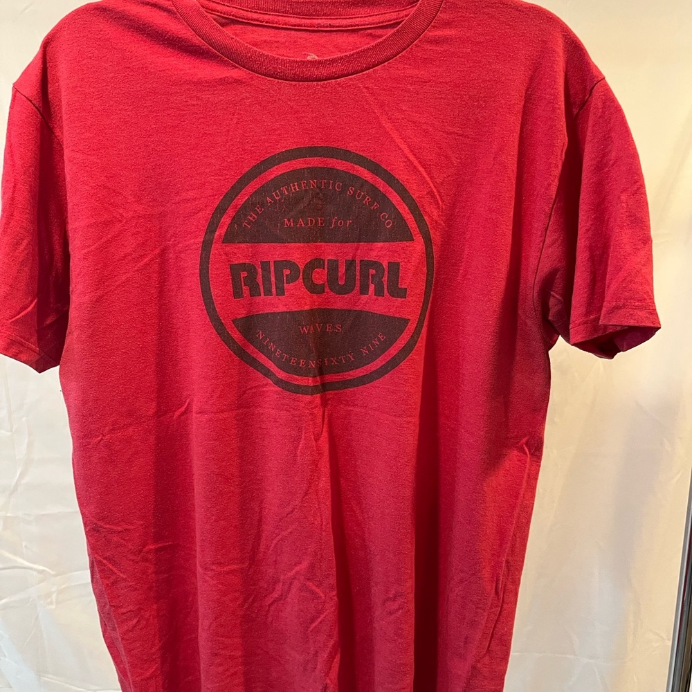 Lrg Rip Curl T-Shirt, fair condition